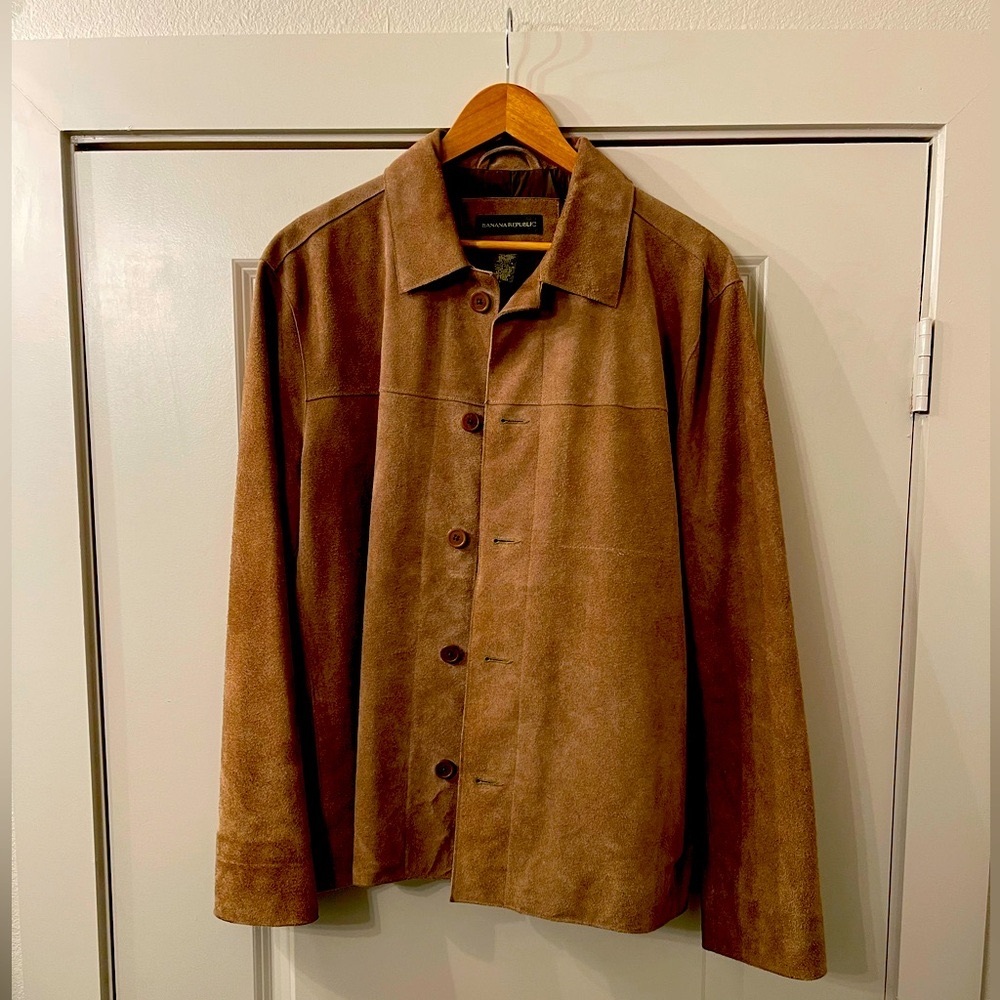 Vintage Banana Republic Suede coat in EUC!!!
